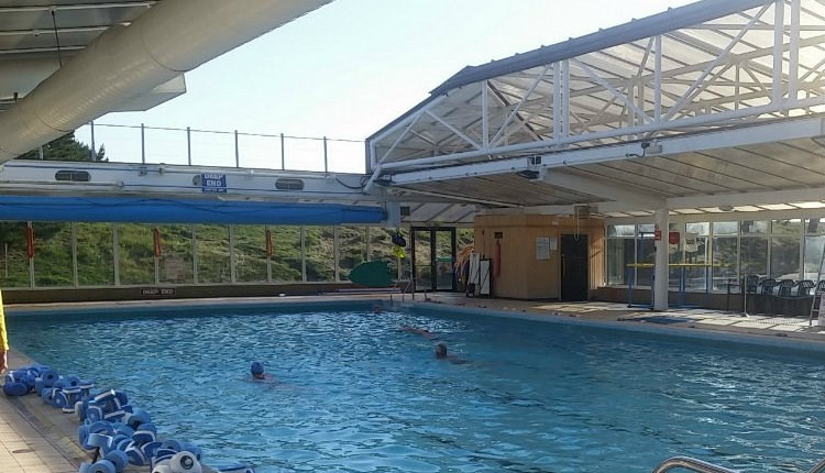 People swimming in pool with roof off at Waterside Pool, Ryde, Things to Do, Isle of Wight