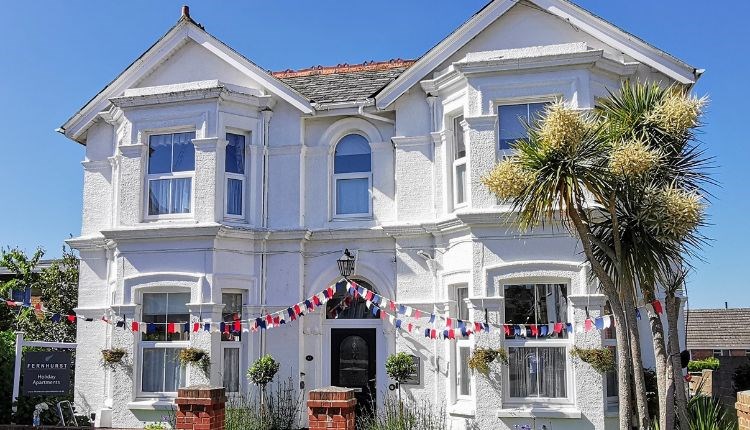 Outside view of Fernhurst Holiday Apartments, self catering, Shanklin, Isle of Wight