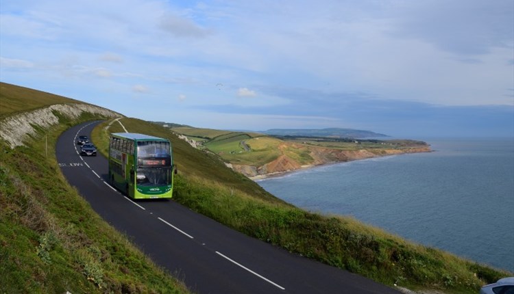 Isle of Wight, Getting Around, Island Buses © Southern Vectis_Martin Clitheroe - Freshwater