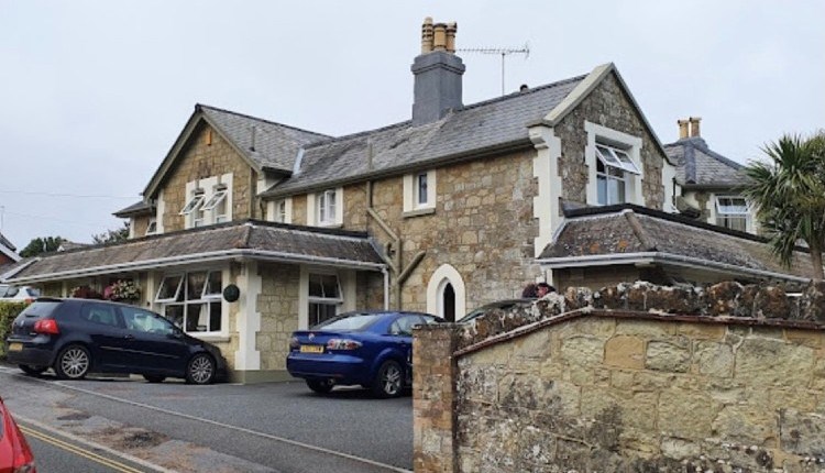 Outside view of The Fernbank, B&B, Shanklin