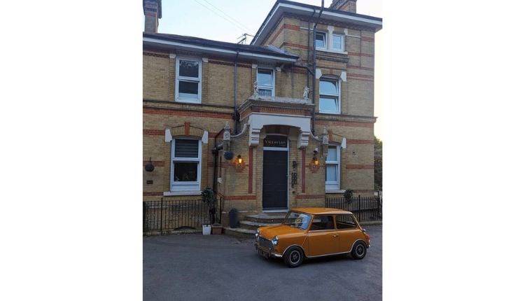 Outside view of The Victorian Lodge, Ryde, Self Catering