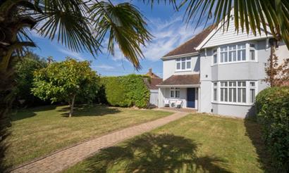 Isle of Wight, Accommodation, Self Catering Agency, HB Holiday Lettings,