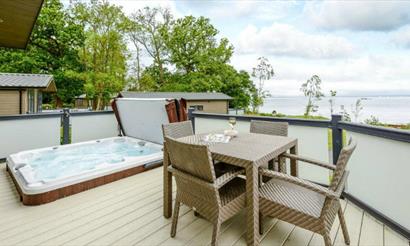 Hot Tub Lodges at Woodside Coastal Retreat - Isle of Wight Accommodation.