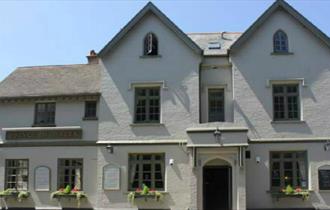 Outside view of Prince of Wales, East Cowes, pub