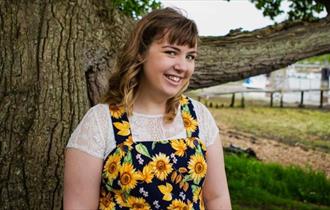 Photo of Amy Jolliffe, performance at Mountbatten Isle of Wight, music event, what's on