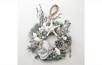 Isle of Wight, Arts and Crafts, Christmas Workshop, Wreath making, Ryde