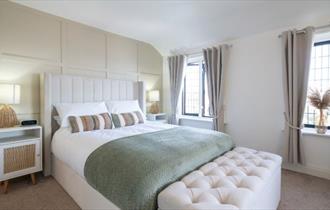 Double bedroom at The Crab & Lobster Inn, Bembridge, Isle of Wight, B&B, boutique rooms, seaside escape