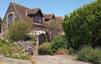 Outside view of 2 The Granary, self-catering, Isle of Wight
