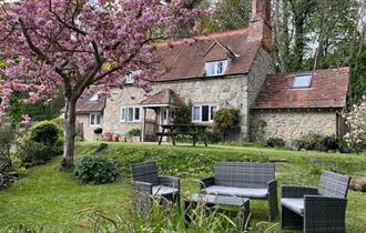 Outside view of Lisle Combe Cottage, Ventnor, Self Catering