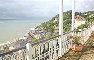 Isle of Wight, Accommodation, Seacliff, Ventnor, Sea and town views from Balcony