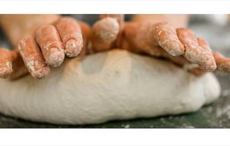 Isle of Wight, things to do, sourdough workshops, Garlic Farm