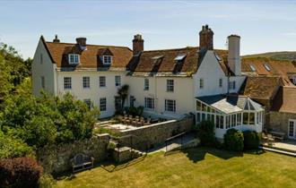 Outside rear view of Tapnell Manor, Self-catering, West Wight, Isle of Wight