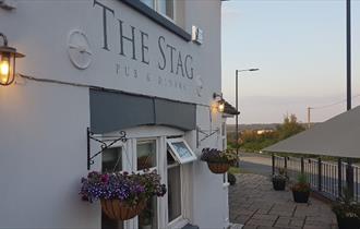 Isle of Wight, Eating Out, The Stag, NEWPORT, Outside Signage