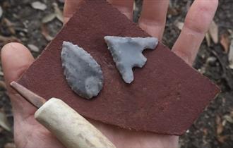 Flint Arrowhead Making with Journey Wild
