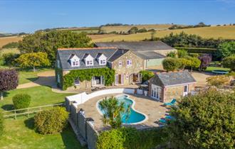 Isle of Wight, Accommodation, Self Catering, Rookley, Beautiful farm house with swimming pool
