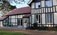 Isle of Wight, Accommodation, Bodwen Corner, Wootton, Ryde, Outside image.