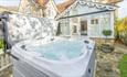 Hot tub in garden at Haviland Cottage, Ventnor, Self Catering