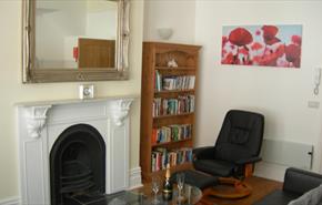 Isle of Wight, Accommodation, Self Catering, Ventnor High Street, High Street Suites 3, Victorian Place in Living room