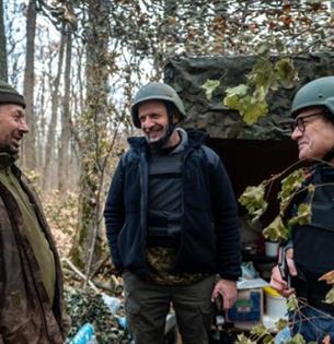 Book Launch – The New Total War by Bob Seely with photographs by Annabel Moeller at Dimbola, Bob Seely on the front line in Ukraine