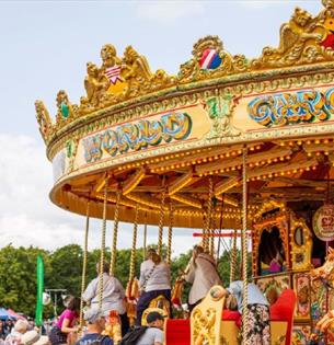 Isle of Wight, Things to Do, Isle of Wight Steam Railway, image of carousel wheel