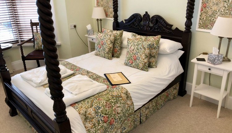Four poster bed at the Snowdon House, B&B, Shanklin