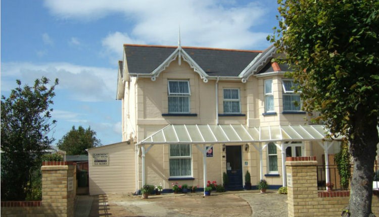 Outside view of Claremont Guest House, Shanklin, B&B