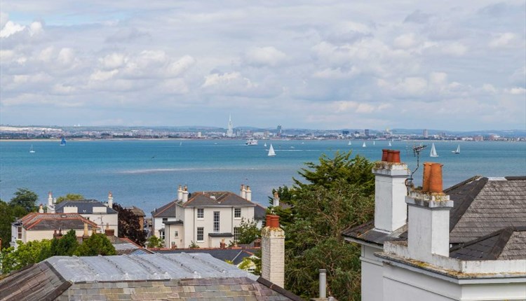 Isle of Wight, Accommodation, Self Catering, Ryde, Belvedere Apartment, superb views