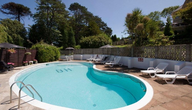 Isle of Wight, Bourne Hall Hotel, Family Pool Day, image of pool