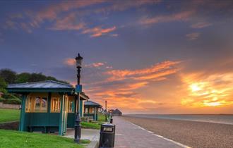 Sunset over Cowes beach, Isle of Wight, Things to Do