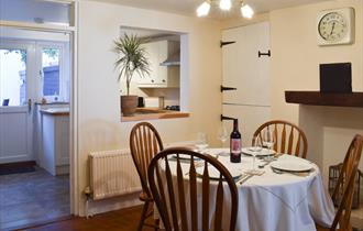Isle of Wight, Accommodation, Self Catering, BEE COTTAGE, Sandown, Dining Room