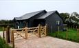 Isle of Wight, Accommodation, Self Catering, Hill Top Dairy, Newport, Fastnet, outside and garden
