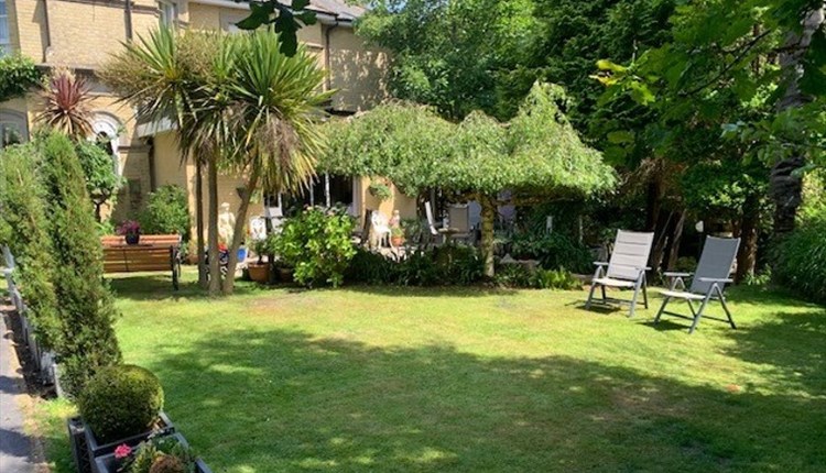 Isle of Wight, Accommodation, Foxhills of Shanklin, Garden