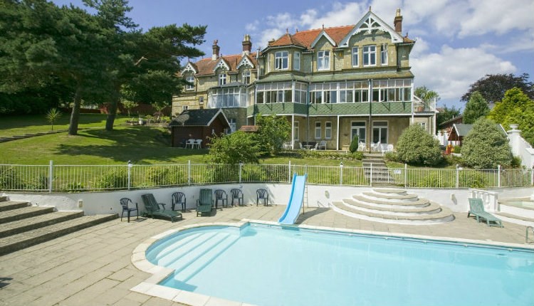 Isle of Wight, Accommodation, Self Catering, Shanklin, Lyon Court