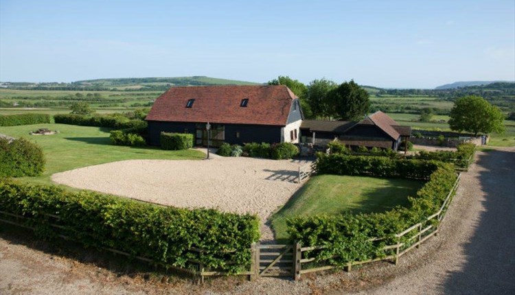 Isle of Wight, Accommodation, Self Catering, Hill Farm Barn, BRADING