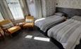 Large twin en-suite at Brooke House, Shanklin, Isle of Wight, B&B
