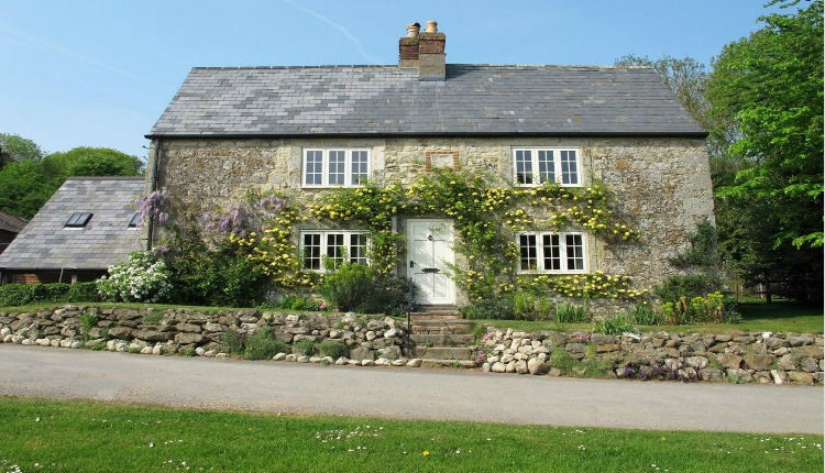 Outside view of holiday cottage at The Garlic Farm, Newchurch, self-catering