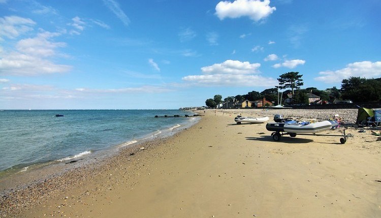 Sandy and shingle Springvale Beach, Isle of Wight, Things to Do