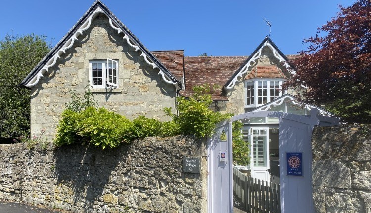 Outside front view of Haviland Cottage, Ventnor, Self Catering