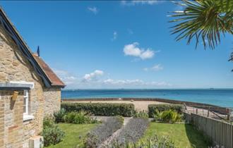 Isle of Wight, Accommodation, Self Catering, The Old Boat House, Seaview, Sea View Garden