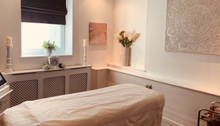 Isle of Wight, Things to Do, Health and Wellbeing, Zen Spa, Newport, Treatment Room