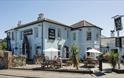 Isle of Wight, The Boat House, Public House, Seaview, Outside Tables