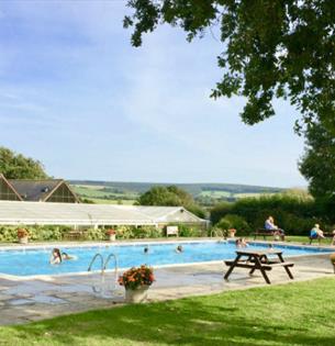 Isle of Wight, Camping and Caravan, Holiday Park, Accommodation, Swimming Pool