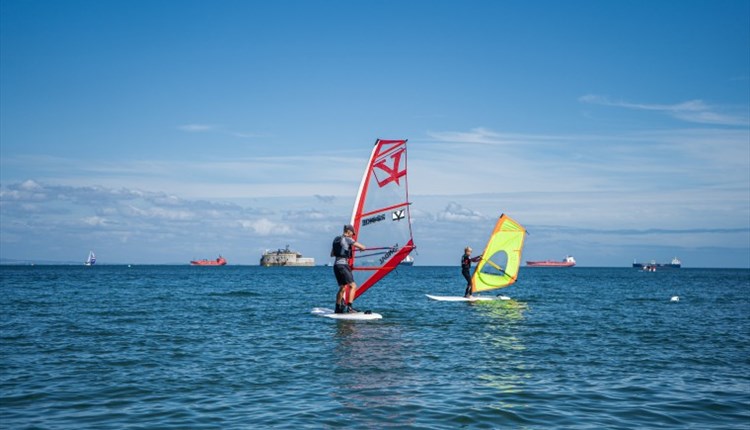 Isle of Wight, Things to do, tackt isle, water sports, wind sailing