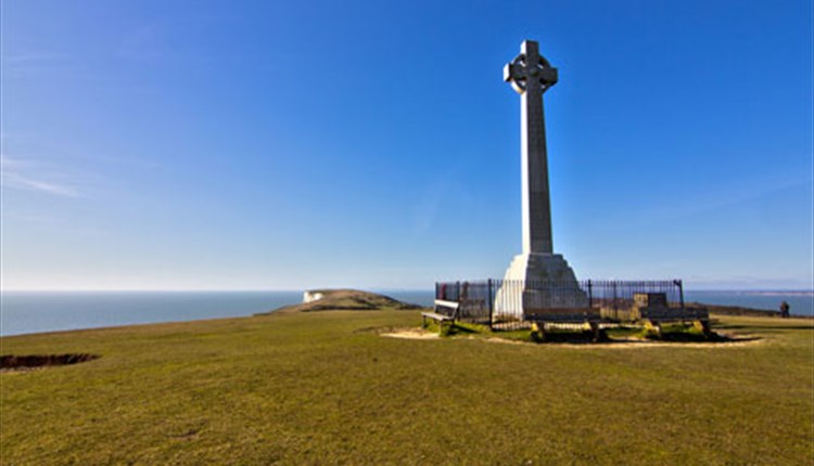 Tennyson Monument