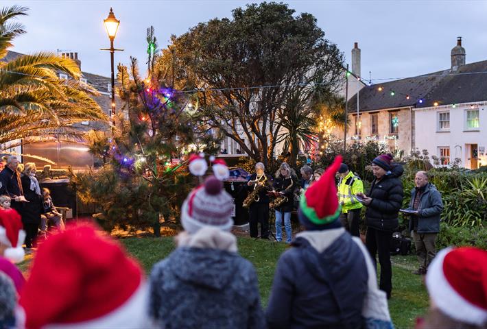 Carols in the park