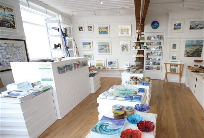 Tamarisk gallery interior