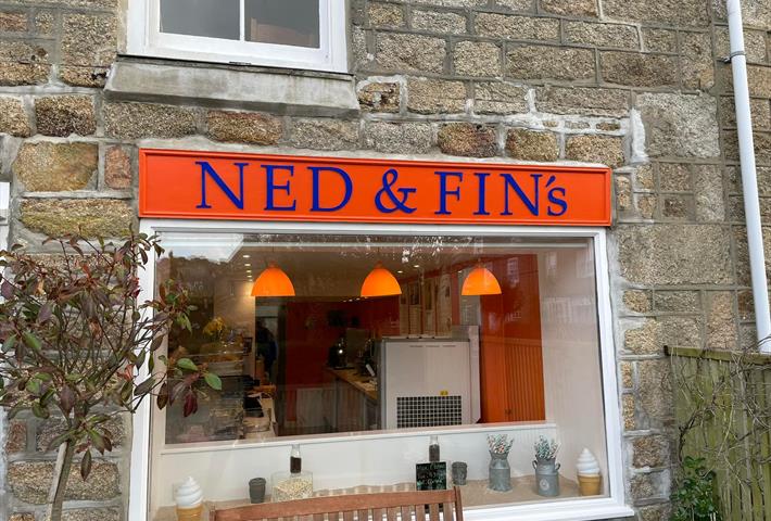 Ned & Fin's