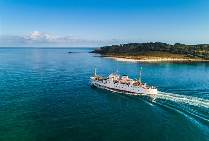 Scillonian III passenger ferry leaving St. Mary's