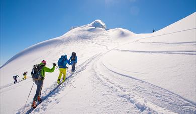 Topptur på ski: Storbreahøe (2001 m.o.h.)