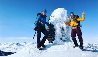 Topptur på ski: Austre Leirungstinden (2288 m.o.h.)